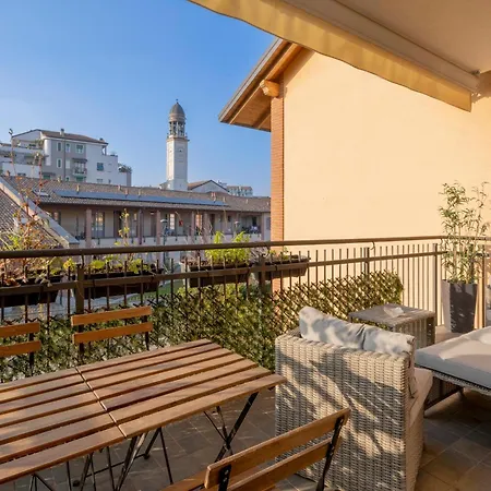 Conti Comfort Battaglia Appartement Milan